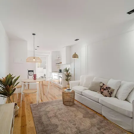 Apartamento Ajuda Cozy Retreat With Patio Lisboa