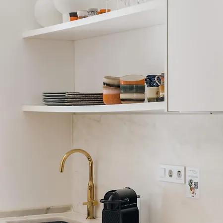 Ajuda Cozy Retreat With Patio *