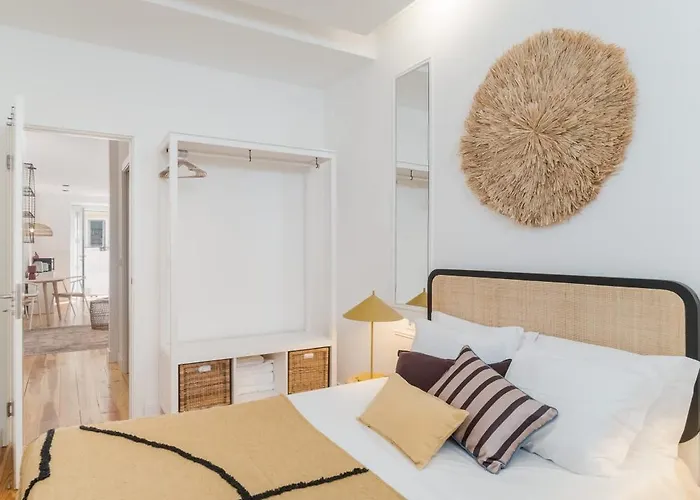 Ajuda Cozy Retreat With Patio 아파트