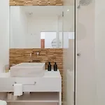 公寓 Ajuda Cozy Retreat With Patio