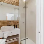 Ajuda Cozy Retreat With Patio Apartament